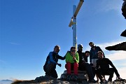 63 Alla croce di vetta di Cima Val Pianella-Piazzotti (2349 m)